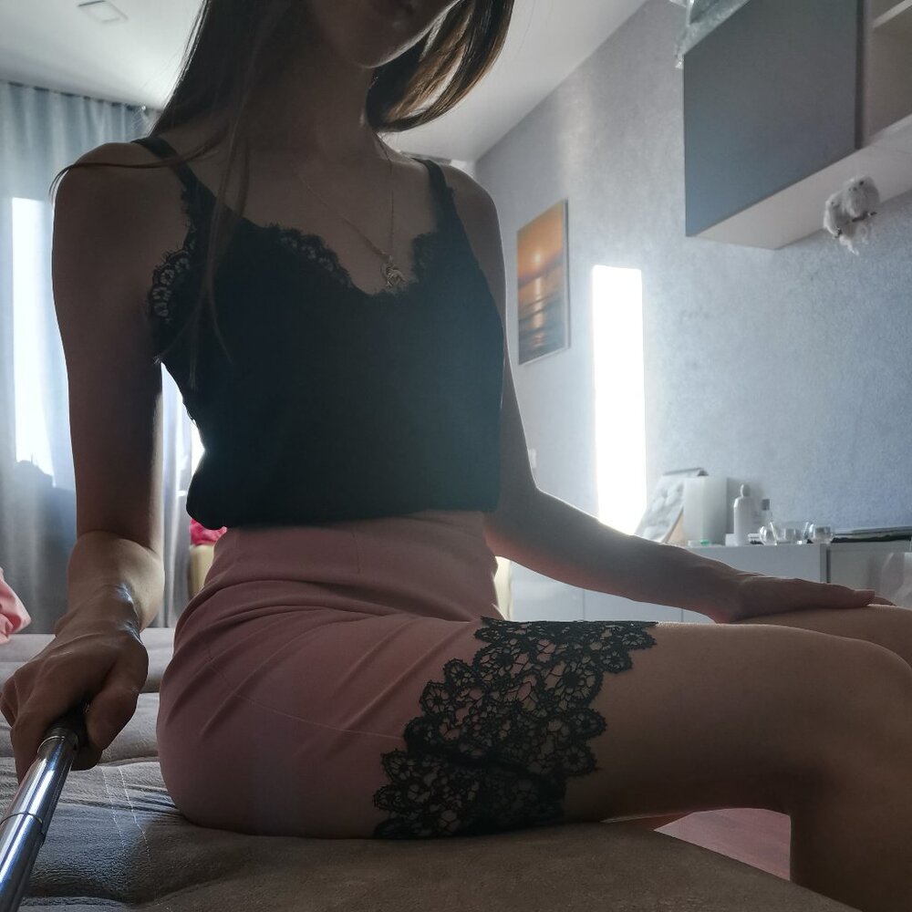 Love Republic blush lace skirt